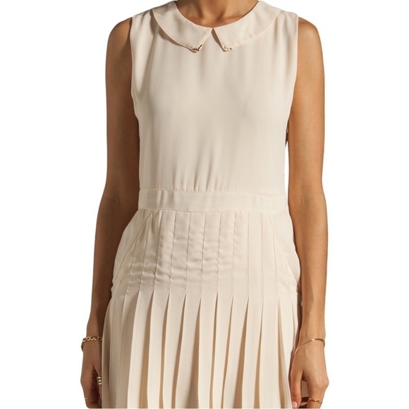 NWT Lovers & Friends Sophistication Cream Collared Pleated Mini Dress sz S - Picture 14 of 16